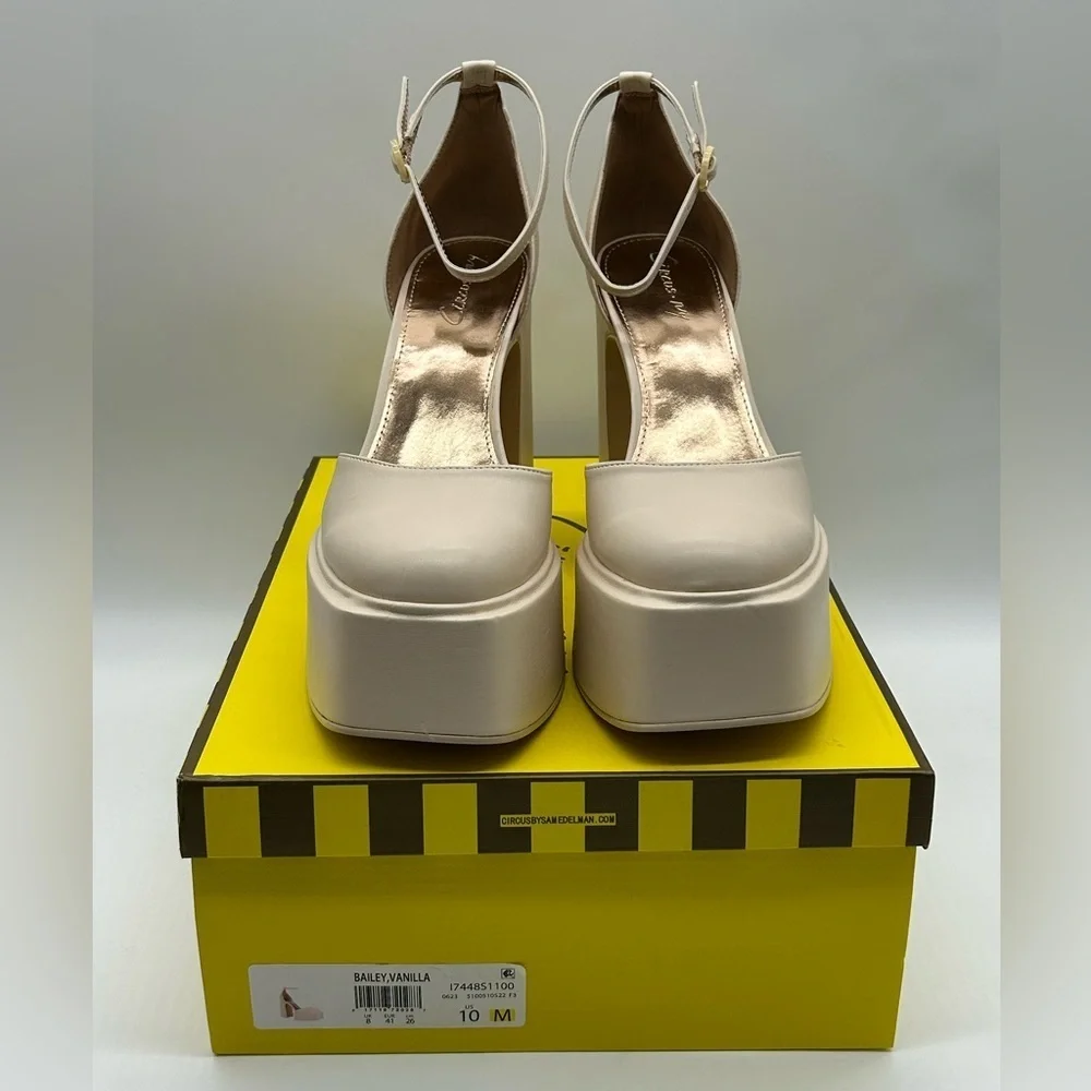 Circus by Sam Edelman Women’s Bailey Platform Heels Vanilla Size 10M New In Box